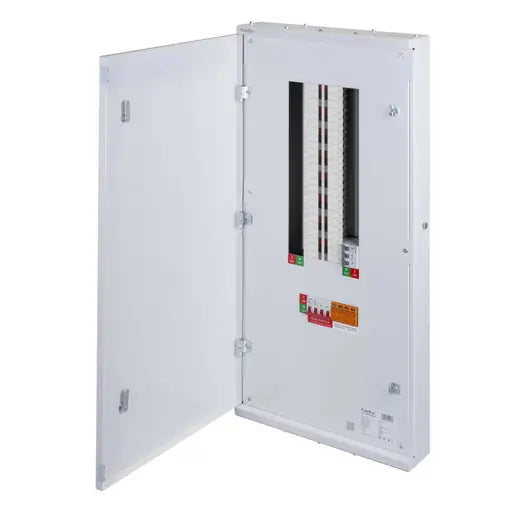Fusebox TPN15FBX  15 Way 125A TP+N Type B Distribution Board with Incomer and Type 2 SPD